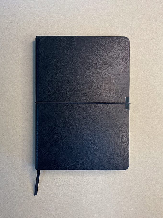 Notebook,PU hardcover
A5, 96 sheets 70g paper